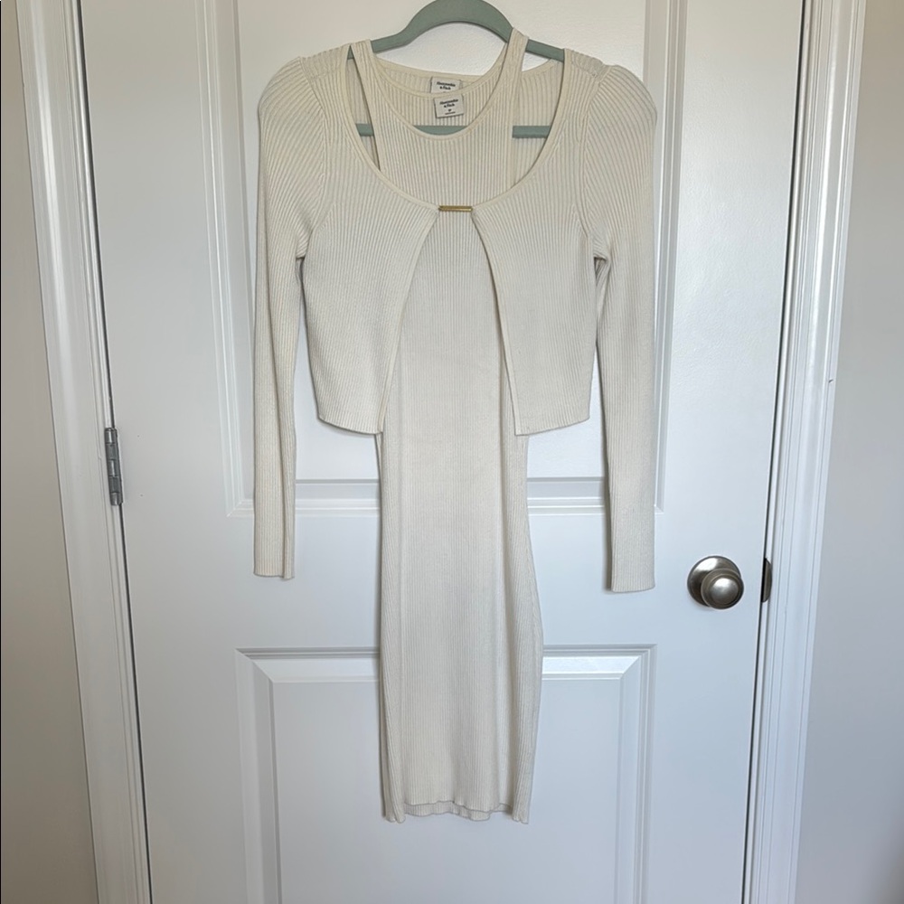 Abercrombie & Fitch White Sheath Dress with Cutout Scoop Neck